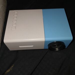 Mini projector